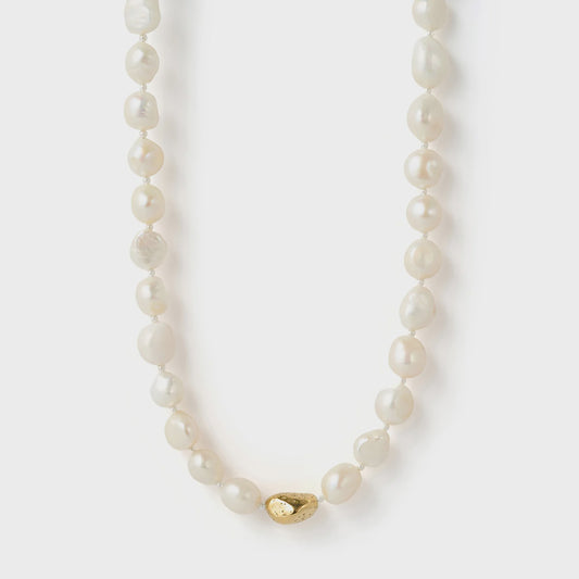 Arms of Eve Hariette pearl necklace