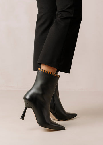 ALOHAS - LEO BOOTS - Black