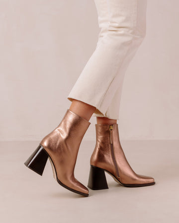 ALOHAS - SOUTH SHIMMER BOOTS - Quartz Pink