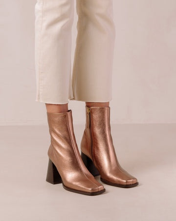 ALOHAS - SOUTH SHIMMER BOOTS - Quartz Pink